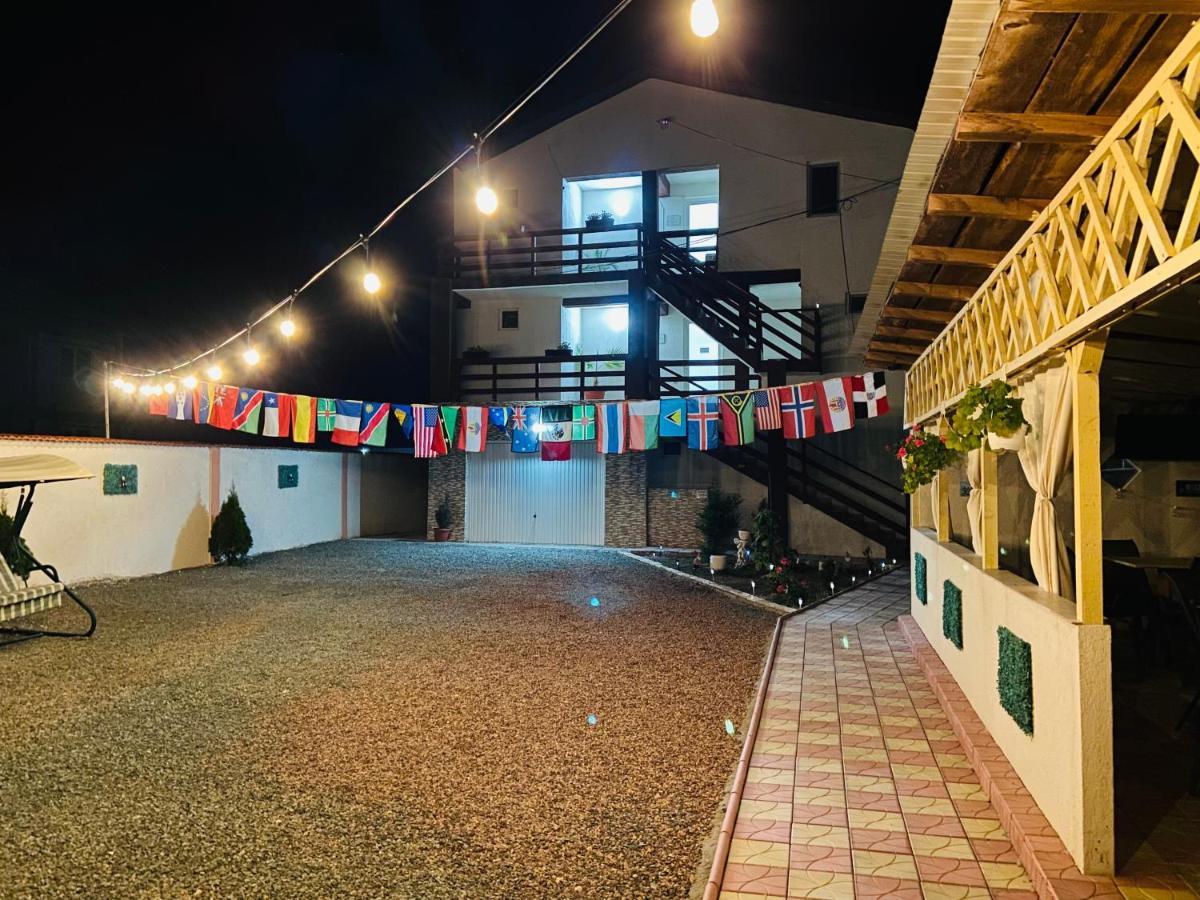 מלון Două Mai Casa Irina 2Mai מראה חיצוני תמונה