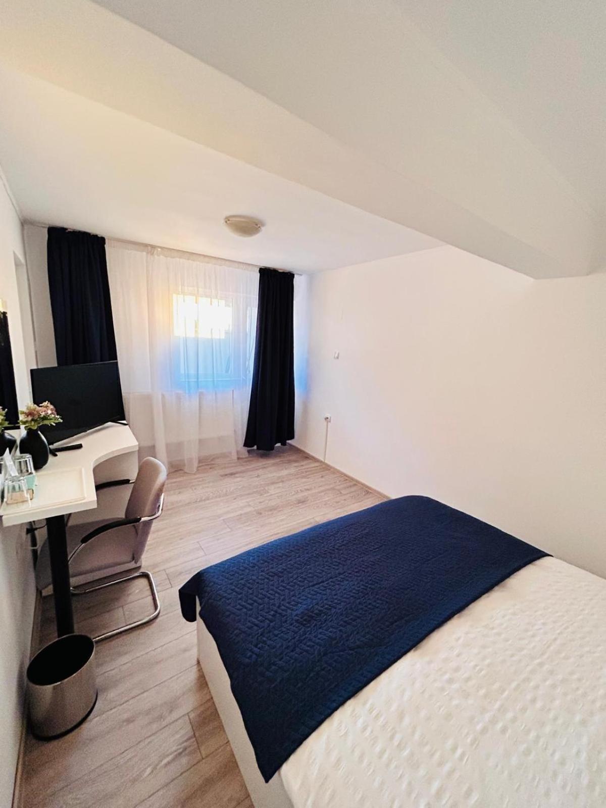 מלון Două Mai Casa Irina 2Mai מראה חיצוני תמונה